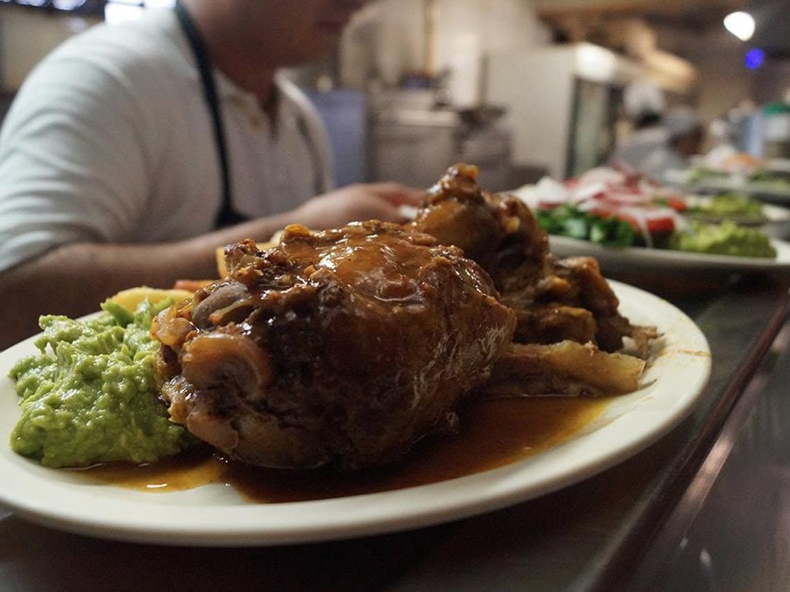 La U De G Cantina, un clásico de la colonia Cuauhtémoc