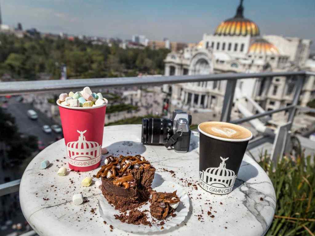 Café de la Gran Ciudad, café con la mejor vista del Centro Histórico |  Dónde Ir
